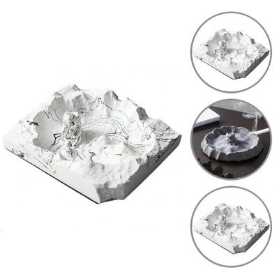 Large Capacity Sturdy Imitated Moon Astronaut Ashtray