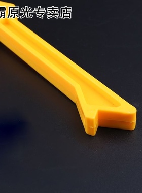 Yellow Woodworking Pusher Safety Push Stick 适用于 Carpentry