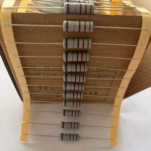 绕线电阻3WT/B1%精度插件电阻色环电阻