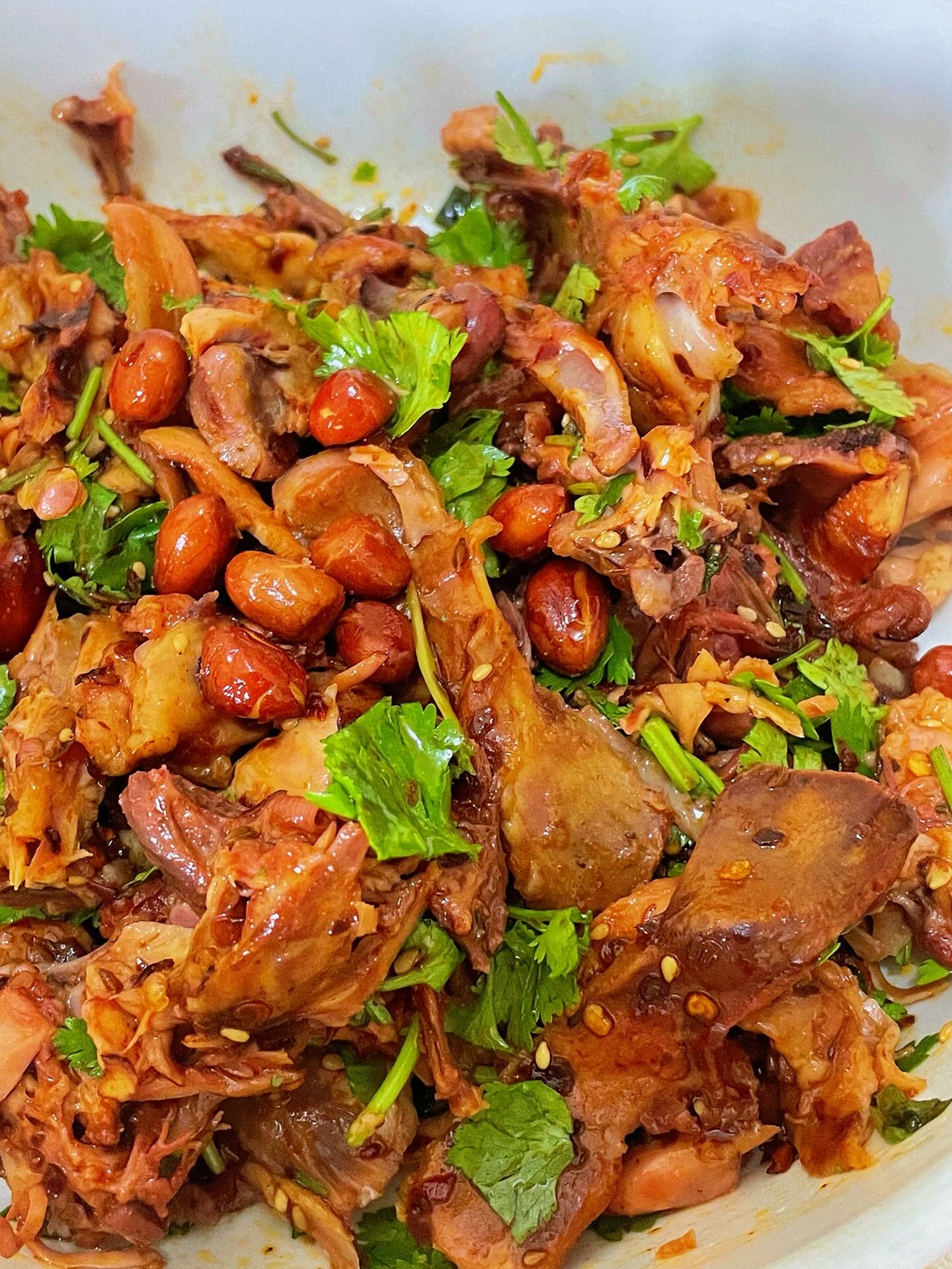 沈阳鸡架沈阳熏鸡架拌鸡架东北拌鸡架带料包鸡锁骨甜辣熏拌鸡架