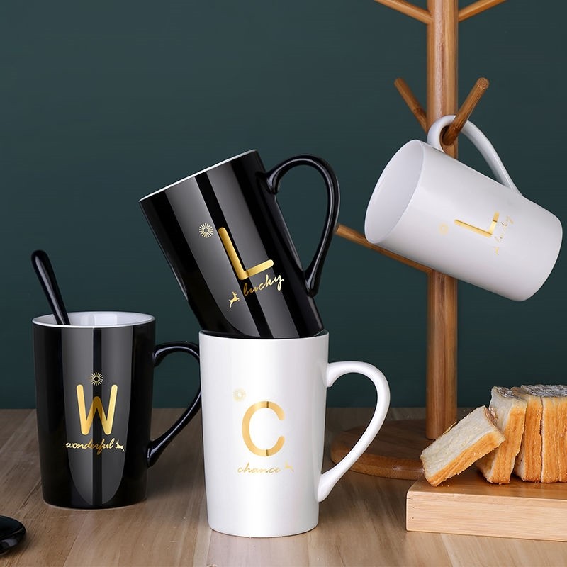 女学生大容量咖啡杯茶杯家用喝水杯杯子女生陶瓷简约马克杯带盖勺