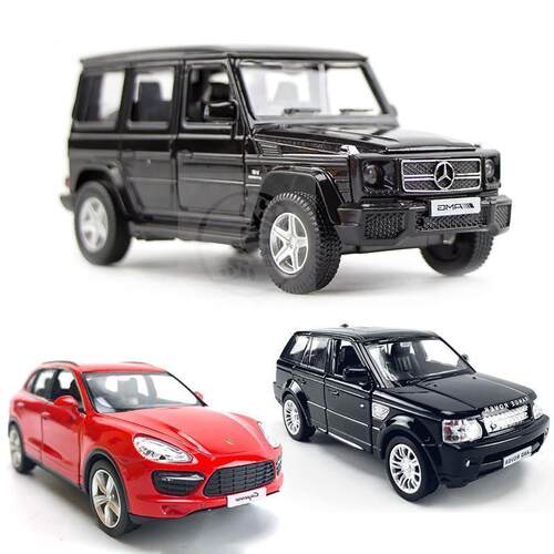 。Alloy model Mercedes enz Porsche 1:36 lamo sports car mode