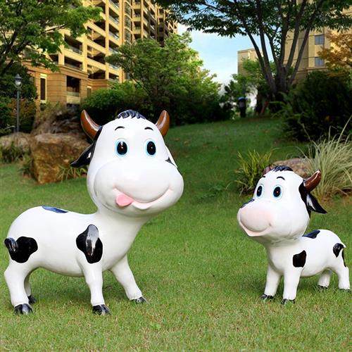 卡通奶牛玻璃钢动物雕塑花园林景观小品幼儿园区户外草坪装饰摆件