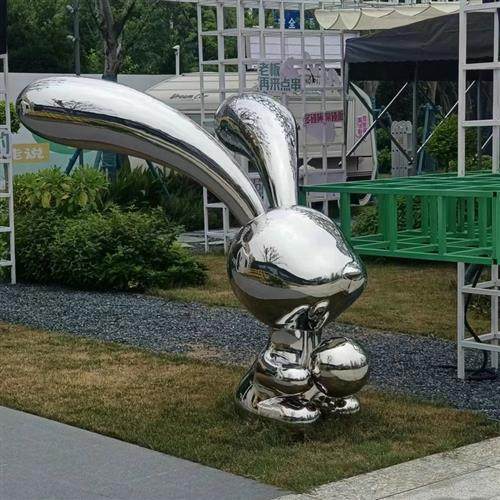 大型不锈钢动物雕塑公园园林镜面兔子雕塑广场户外景观装饰雕塑