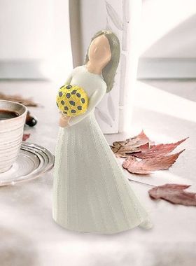 Resin Dancing Girl Desktop Figurines Shatterproof Art