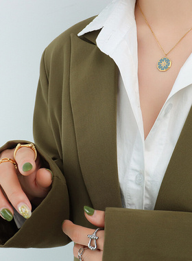 Fashion ins style octagonal star inlaid zircon Compass Pend