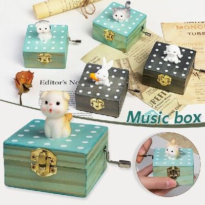 Hot Wooden Music Box Small Personalized Cute Hand-cranked