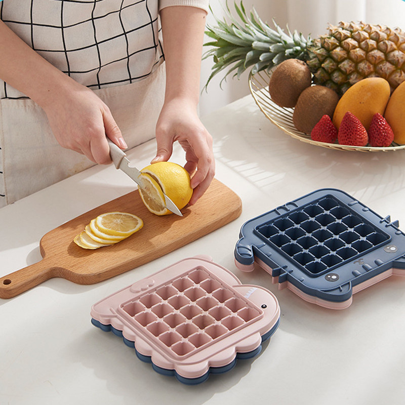 cute colorful 25 cavity cartoon animals silicone grids