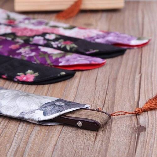 Elegant Folding Hand Fan Bag Holder Dustproof Protector