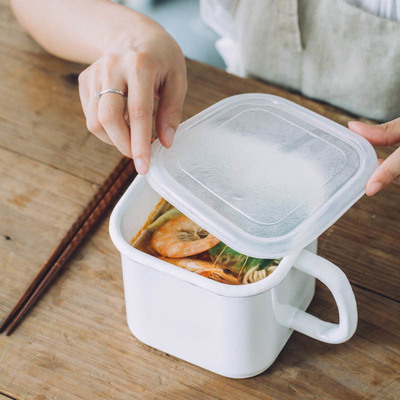 Japanese porcelain enamel large capacity cup fresh lunch