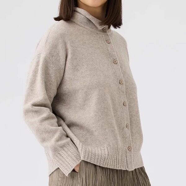 斯琴2025春专柜正品卷边立领针织外套单排扣开衫女上衣BECB00522