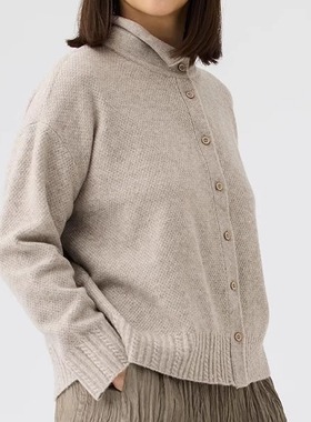 斯琴2025春专柜正品卷边立领针织外套单排扣开衫女上衣BECB00522