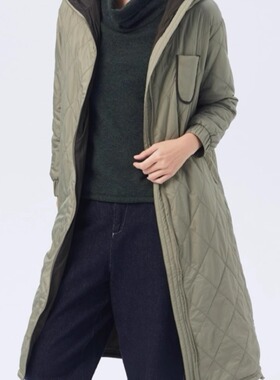 斯琴2023年专柜正品女绿色菱格连帽拉链落肩长款薄棉服 BCDS03104