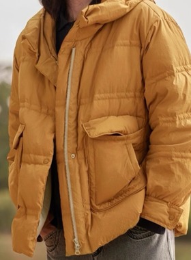 斯琴2023冬专柜正品女黄色鹅绒连帽落肩加厚拉链羽绒服 BCDS01406