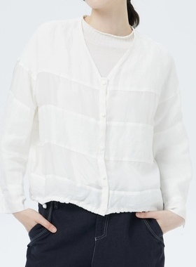 斯琴2023春专柜正品女白色苎麻桑蚕丝V领单扣长袖薄衬衫BCCS01601