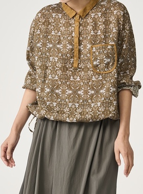 斯琴2023春专柜正品苎麻混纺印花翻领套头落肩宽松衬衫BCCS023150