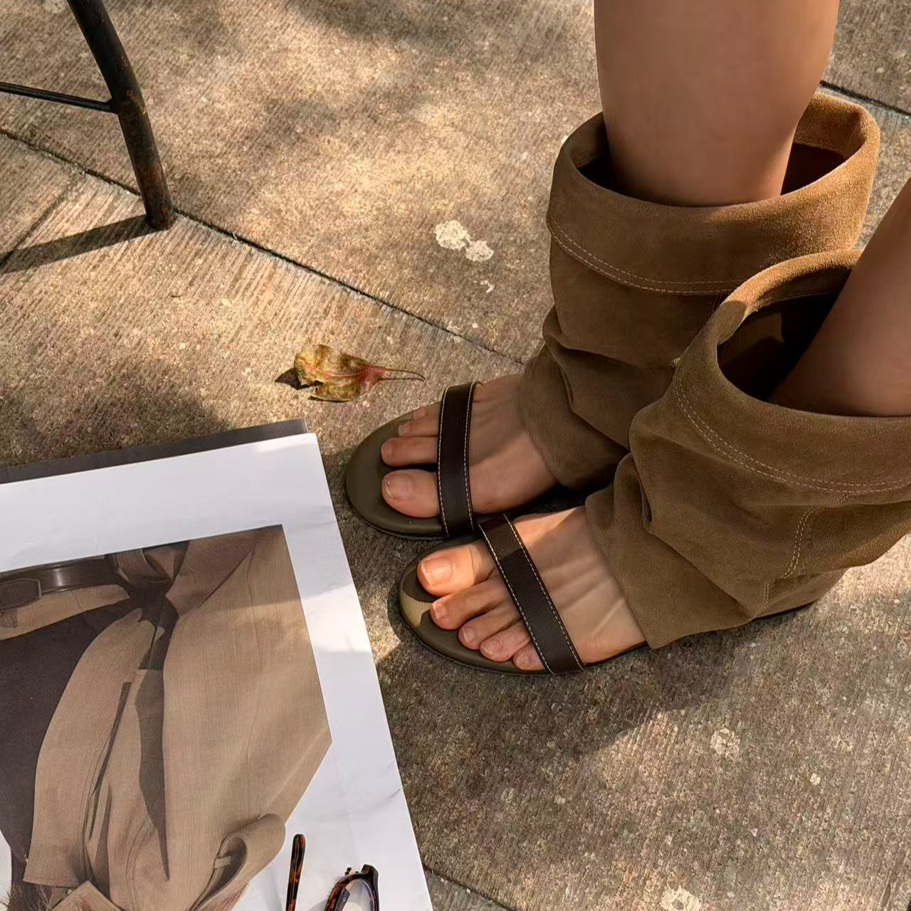 UNFOLIO 项小七26新品休闲露趾中帮高跟凉靴时装凉鞋潮流圆头中跟
