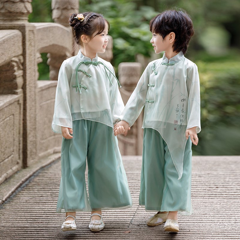 2024汉服夏季新款中国风男孩演出服女孩古风唐装幼儿园表演服套装