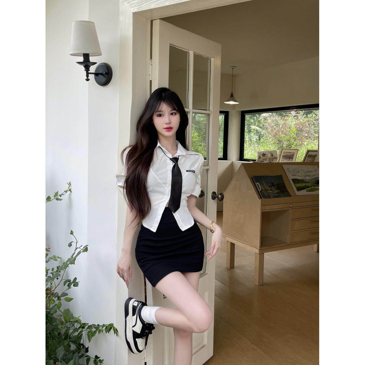修身气质制服职业装短袖衬衫女夏季工作服衬衣包臀裙前台套装