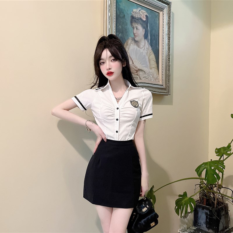 修身收腰V领白色衬衫女显瘦学院风JK制服足浴KTV职业装前台工作服