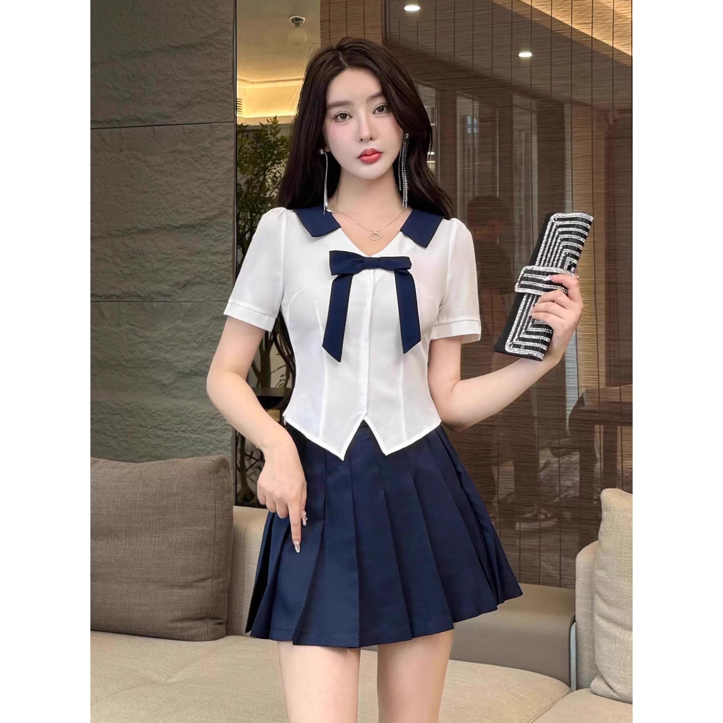 夏季学院风女式短袖衬衫统一翻领对比色减少年龄工作服领结设计上
