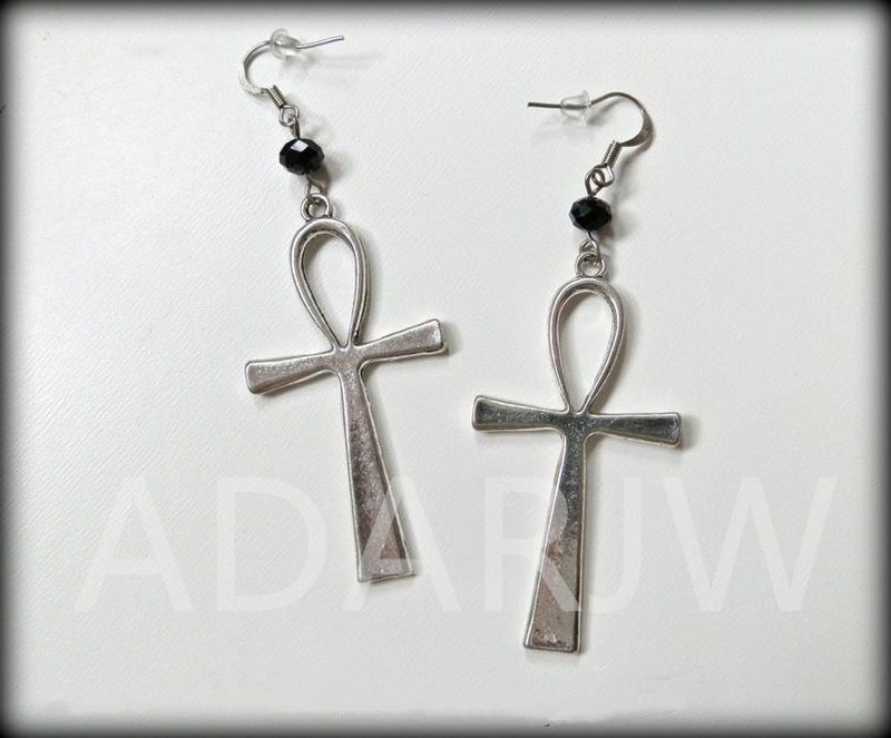 Ankh ear Black glass crystal charms Vintage Jewellery silver