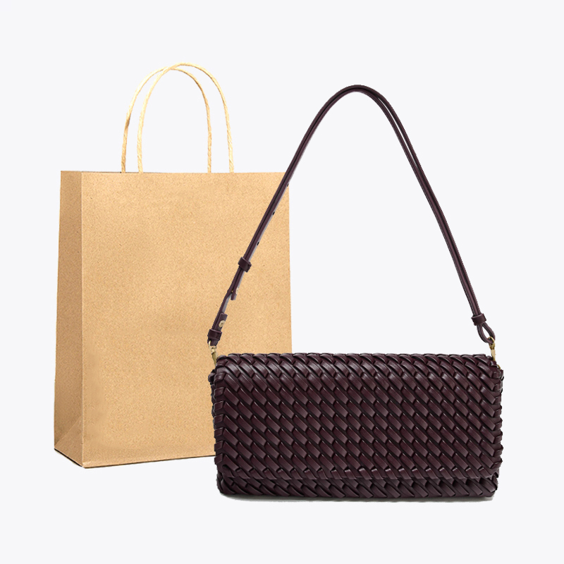 暗红色复古时尚翻盖长款小方包