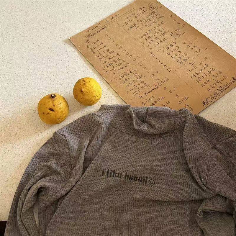 上衣内搭纯色字母半高领打底衫
