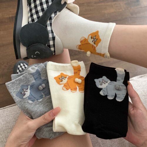 象趣岛猫蛋蛋搞怪女袜搞怪立体毛球精梳棉女袜无骨缝头S72