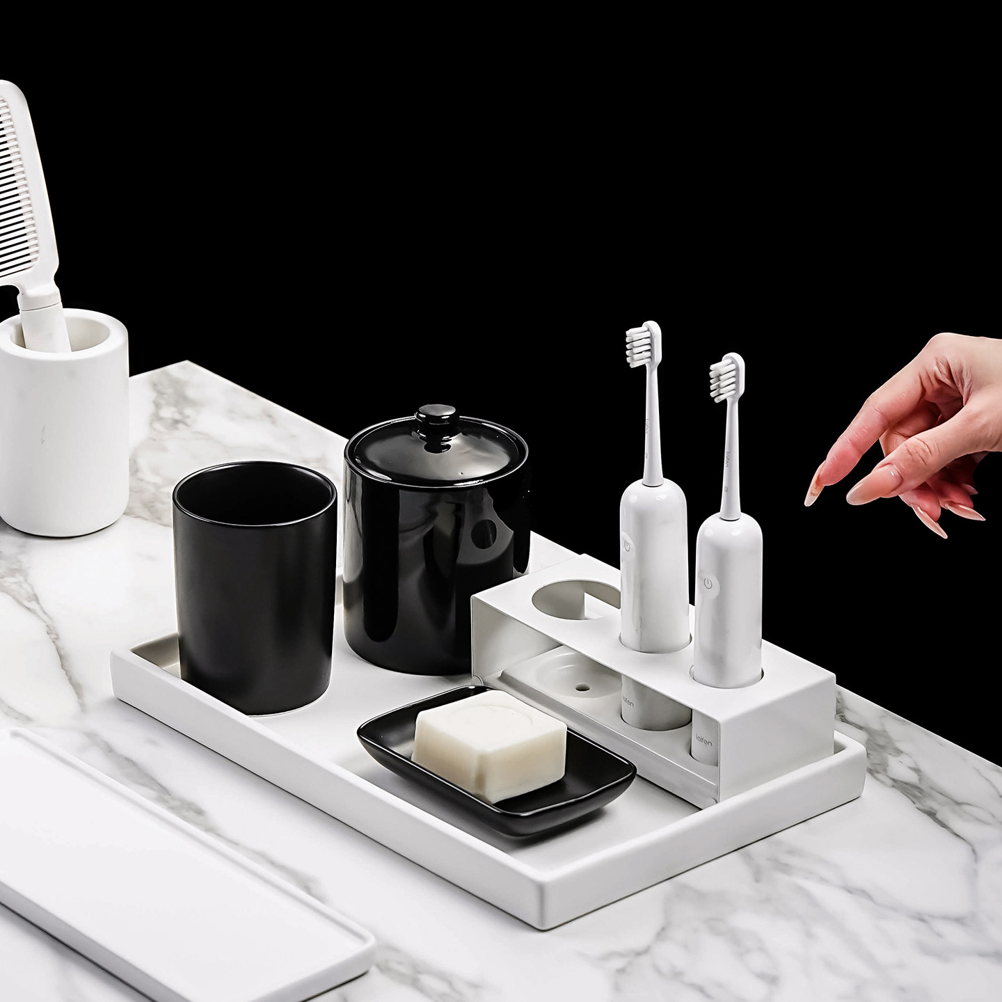 极简风浴室收纳电动牙刷底座棉签收纳盒卫生间陶瓷托盘置物架