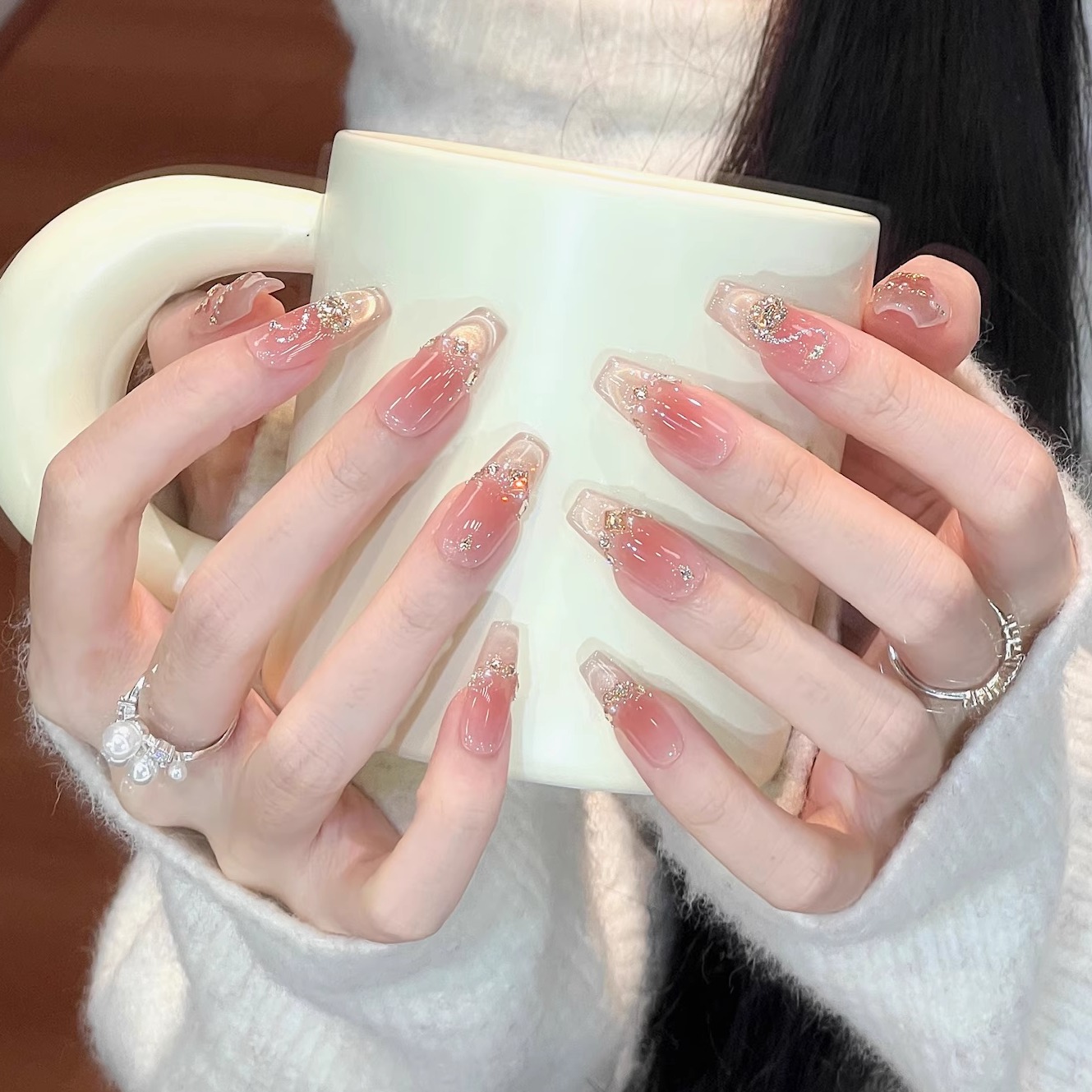 艺人秋冬显白鎏金碎钻美甲穿戴甲法式猫眼中长款高级感指尖贴片