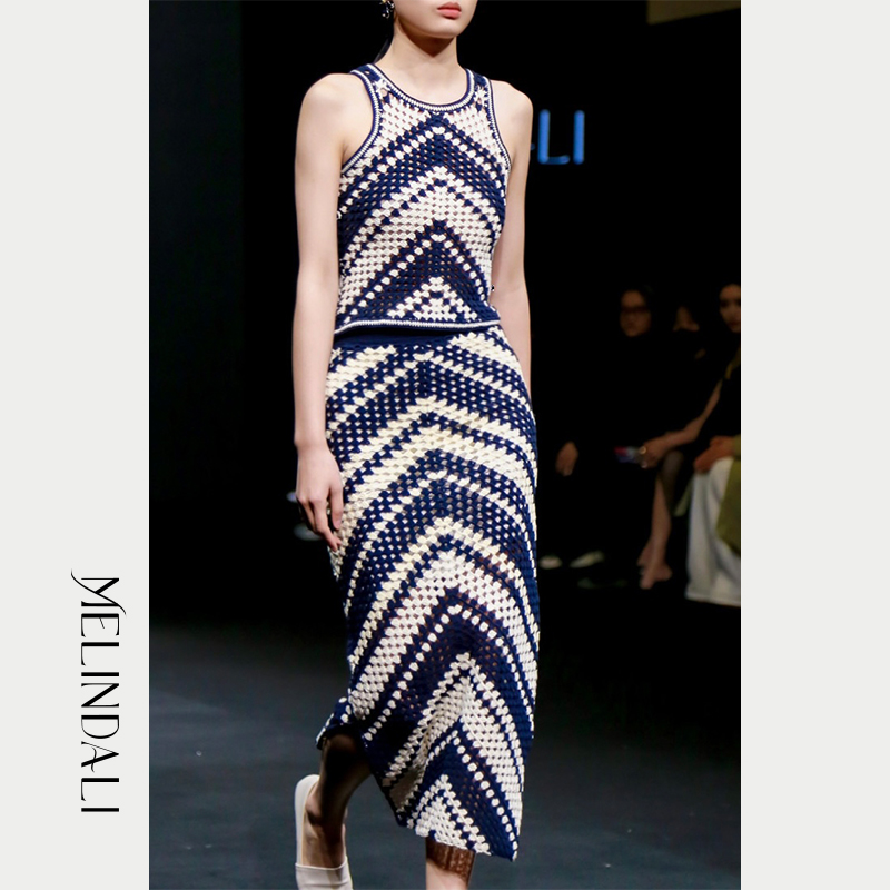 MELINDA LI【小夜曲】法式度假感手工钩镂空高腰包臀直身长裙套装