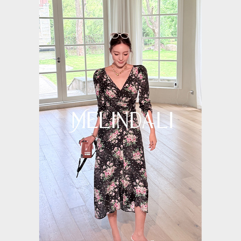 Melinda Li【查令十字街】法式重磅桑蚕丝蔷薇V领七分袖连衣裙