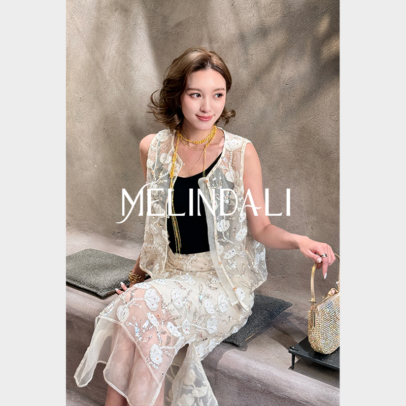 MELINDA LI【南洋花园】米珠片绣花网纱桑蚕丝里布马甲半裙套装
