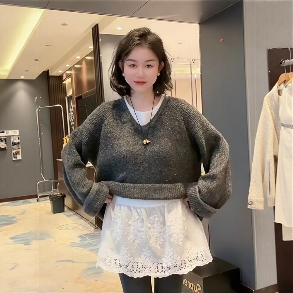 春秋蕾丝花边宽松遮臀叠穿背心