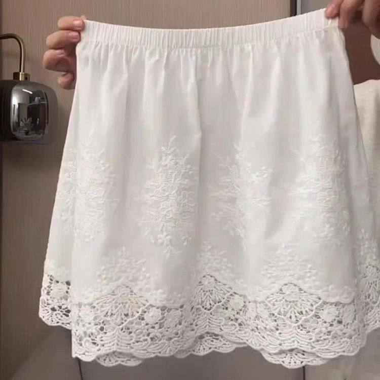 蕾丝松紧腰遮臀打底A字短裙