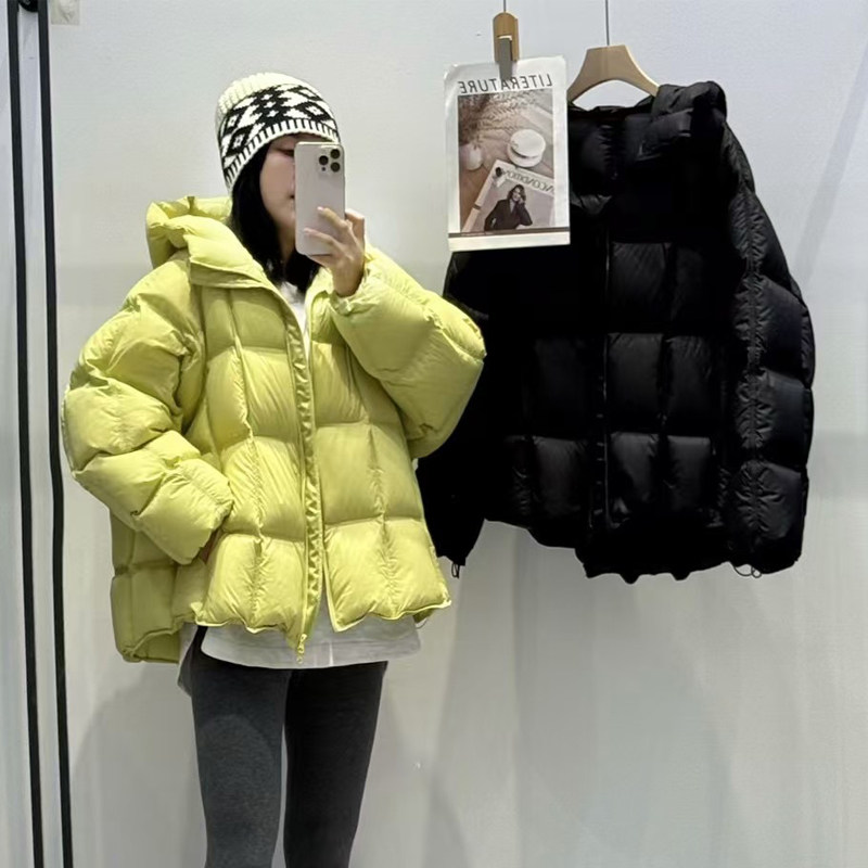 2025新款羽绒服女短款云朵泡芙连帽方块韩版宽松大码羽绒棉女外套