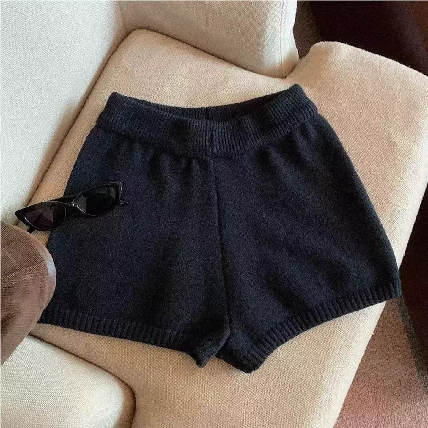 2026秋冬韩版时髦针织短裤女装气质打底裤宽松显高显瘦柔软休闲裤,女装/女士精品,休闲裤,淘宝优惠券,粉丝福利购,淘宝优惠卷