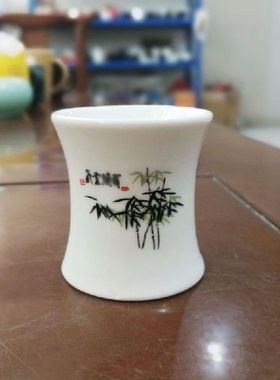 40ml 2pcs set Slim Waist Ceramic Shot Glass Plum Qing Lotus