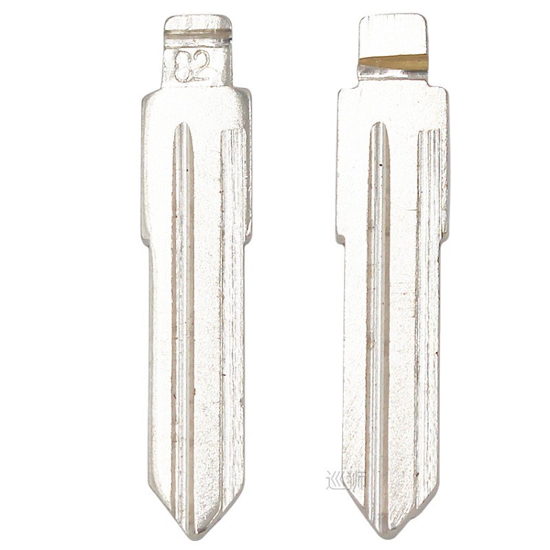 10PCS/lot Universal Flip Remote Key Blade 82# Car Key Blank