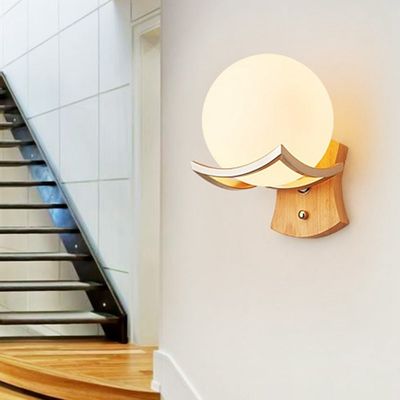 Nordic Solid Wood Wall Lamp Modern Minimalist Creative Woode