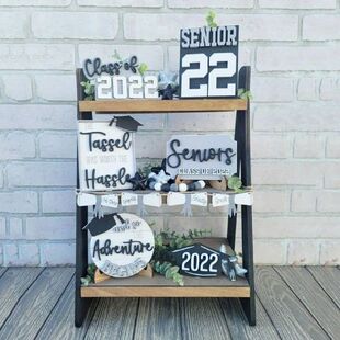 1 Set Wooden Ornament Graduation Tiered Tray Decor Class