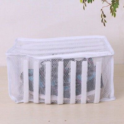 New White Padded Laundry Net Wash Bag for Protecting