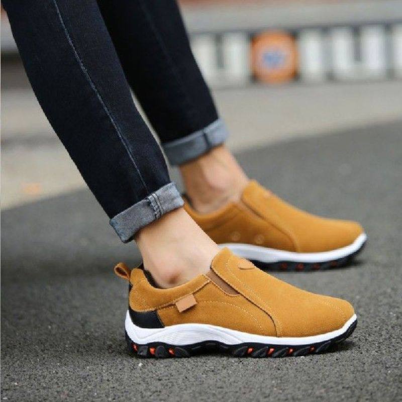 good arch support & easy to put on and take off &