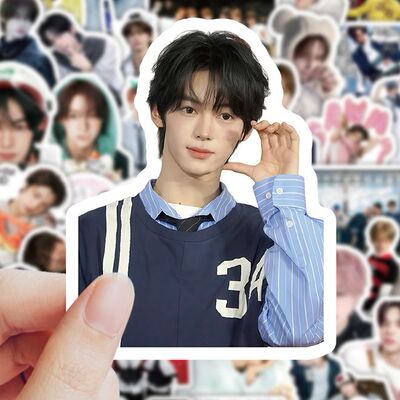 218张男团TWS贴纸高颜值kpop帅气韩国男团周边装饰手帐手机壳贴画
