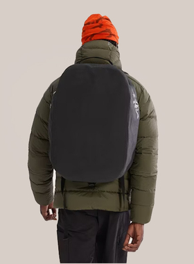 Arc'teryx 始祖鸟 CARRIER 40 DUFFLE 黑色 防水耐用 行李袋