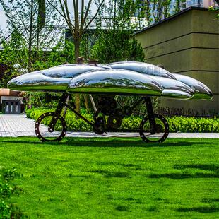 不锈钢云朵雕塑镂空编织祥云玻璃纤维定制发光风景区户外落地组合