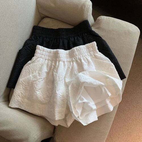 女士纯色宽松阔腿短裤不易变形