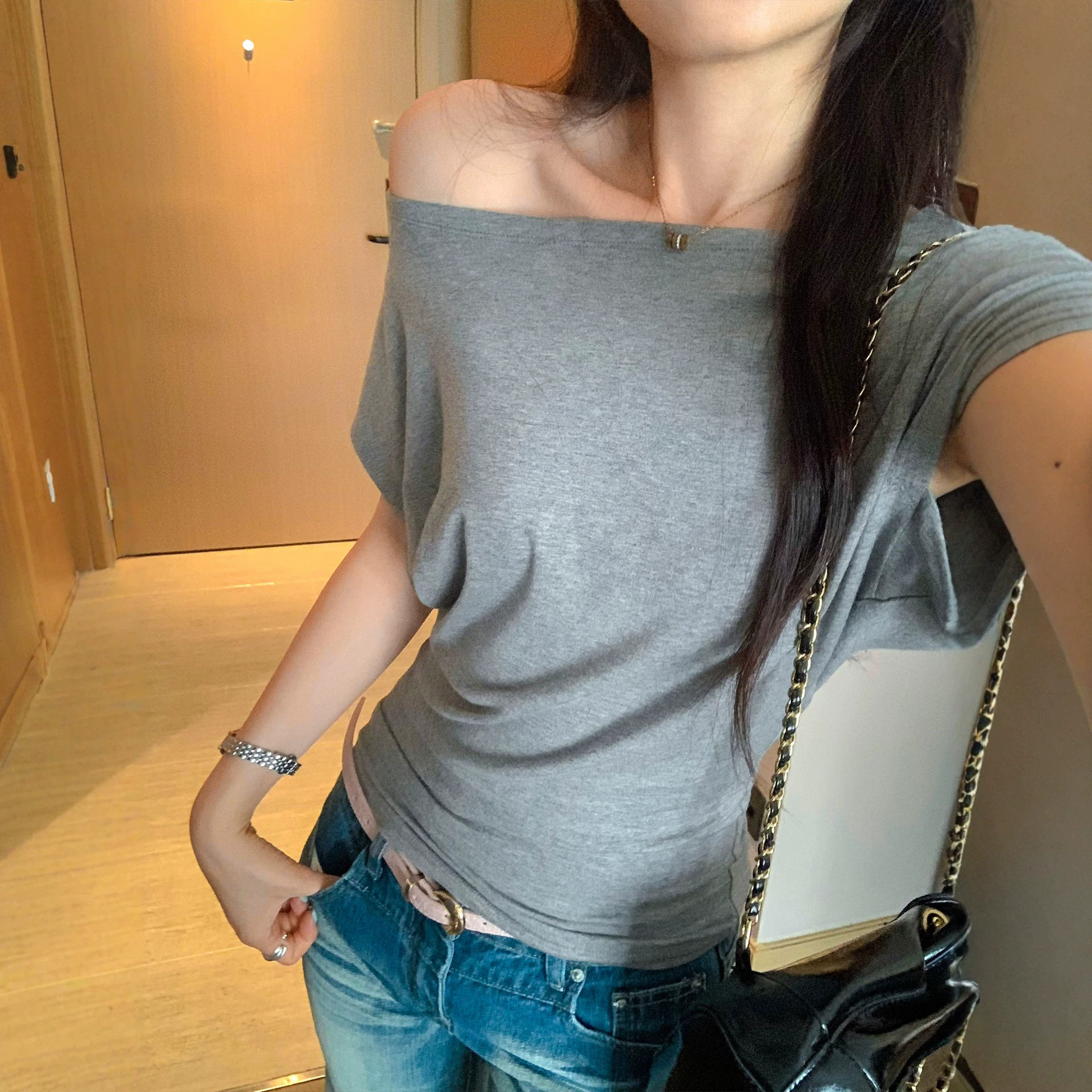 【实拍】白色圆领蝙蝠袖T恤女夏宽松减龄上衣