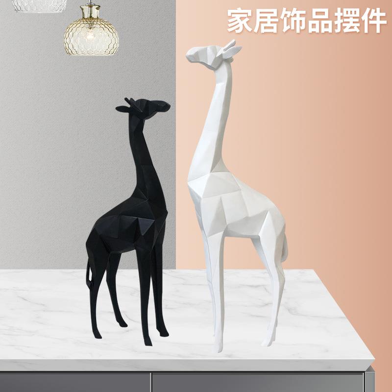 树脂工艺品动物仿真长劲鹿摆件纪念品桌面欧式简约现代装饰品